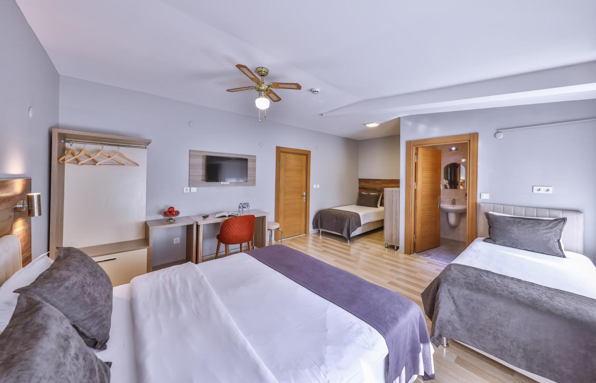 סקרייה Palmada Hotel מראה חיצוני תמונה